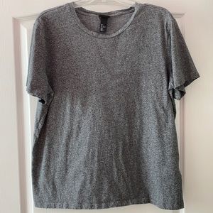 H&M black/grey T-shirt. Size L